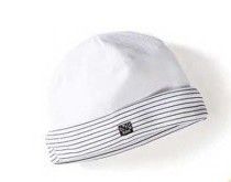 BONNET DE NAISSANCE ELLE EST OU LA MER