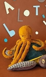 PELUCHE PIEUVRE TOUT AUTOUR DU MONDE 719024 MOULIN ROTY